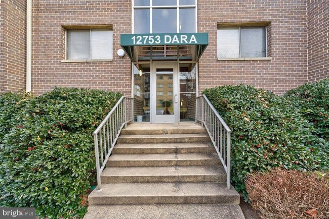 Building Photo - 12753 Dara Dr