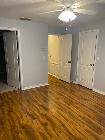 Building Photo - 4152 Winding Vine Dr