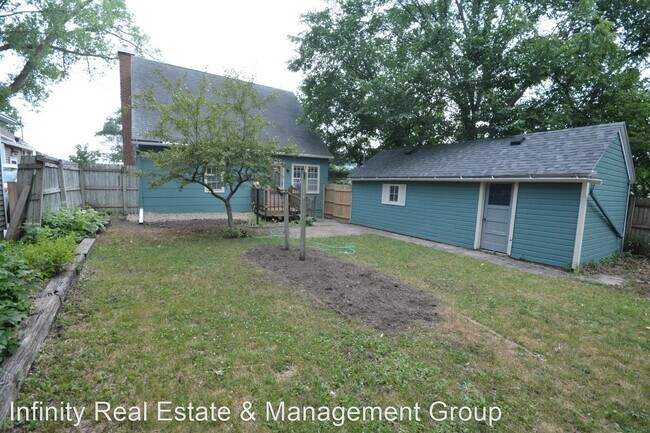 Building Photo - 4 br, 2 bath House - 1531 6th St SW