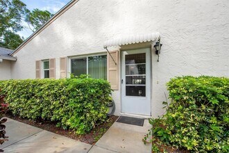 Building Photo - 3348 38th Way S