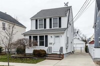 Building Photo - 69 Princeton St
