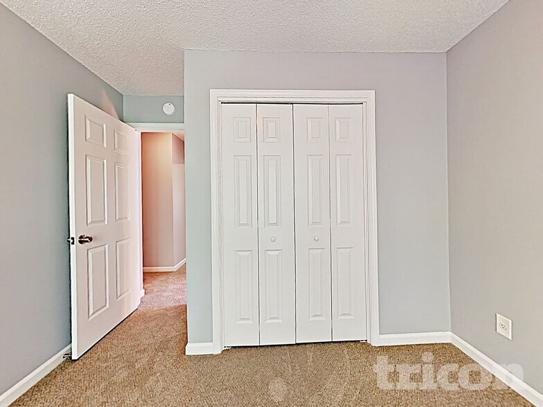 Building Photo - 66 Misty Ridge Point