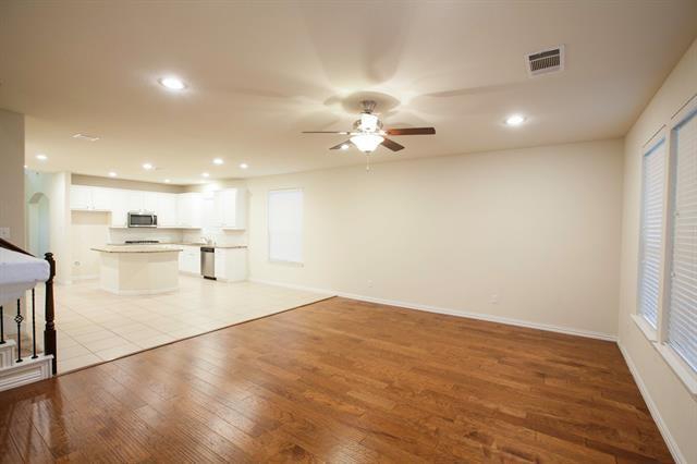Building Photo - 5601 Fremont Dr