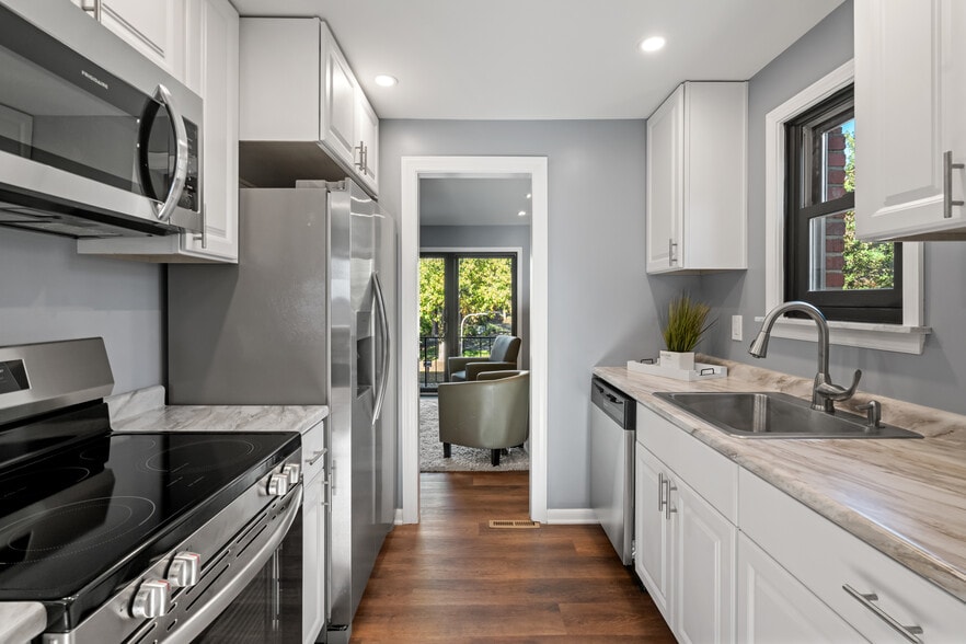 Building Photo - 238 Woodbridge Dr