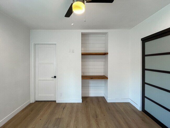 Building Photo - 13053 Venice Blvd