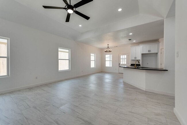 Building Photo - 3612 El Cajon Ave