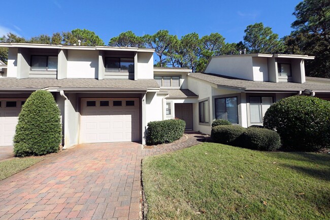 Building Photo - Updated Townhome in Bluewater Bay