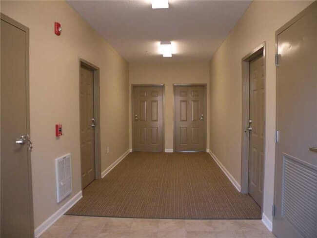 Building Photo - 6450 Pleasant St