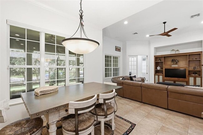 Building Photo - 6124 Foxfield Ct