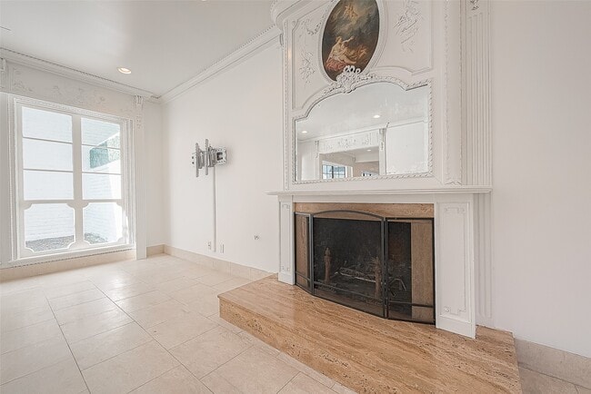 Building Photo - 161 Sage Rd