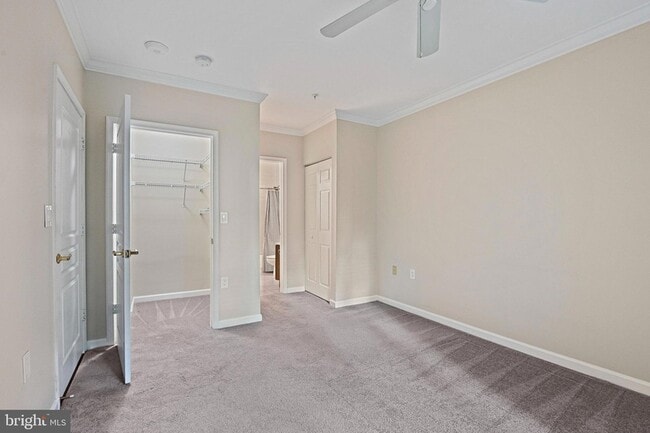 Building Photo - 2204 Westcourt Ln