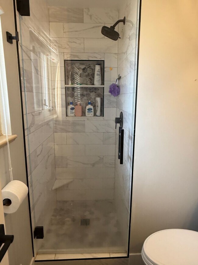 Building Photo - Charming Arvada Ranch