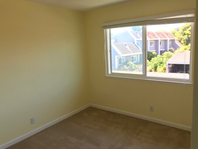 Building Photo - 149 Harbor Oaks Cir