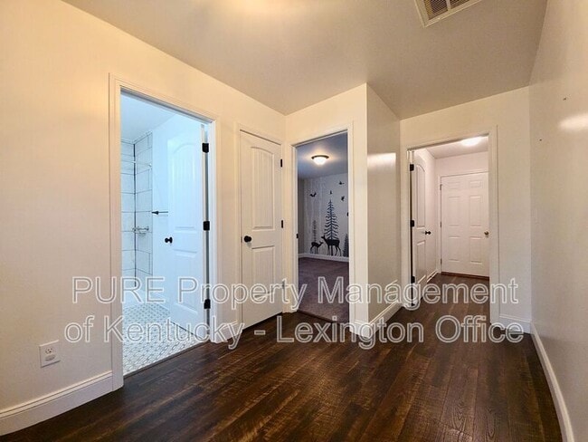 Building Photo - 106 John Davis Dr