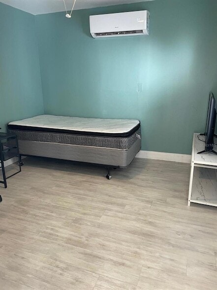 Building Photo - 8210 N Klondyke St