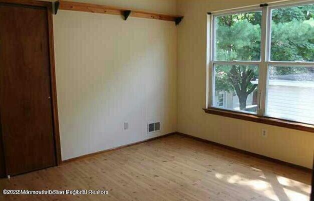 Building Photo - 319 Church St