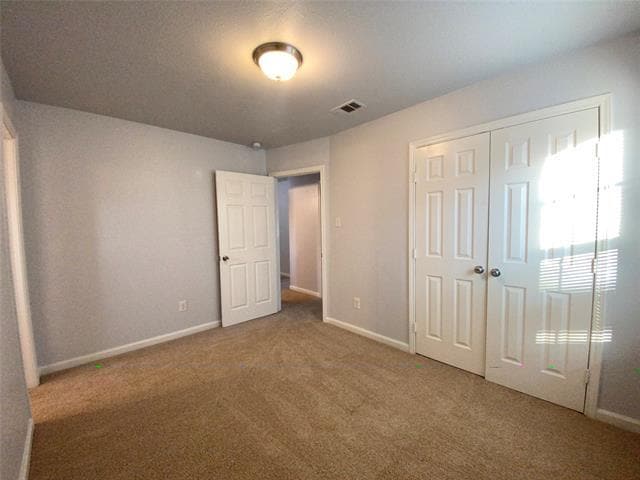 Building Photo - 905 Milam Dr