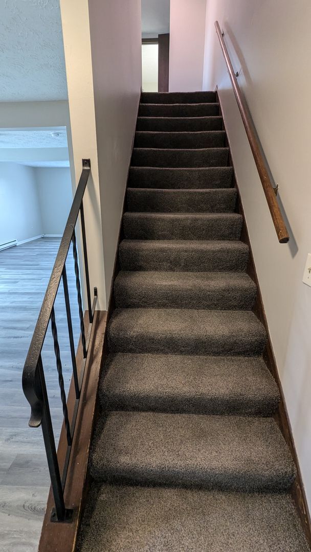 Building Photo - MN Cedar Village (801)