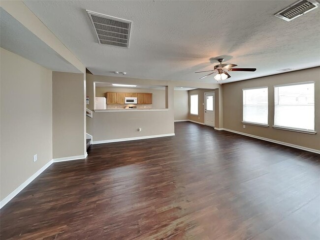 Building Photo - 18435 Westgate Pasture Ln