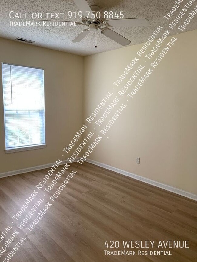Building Photo - 420 Wesley Ave