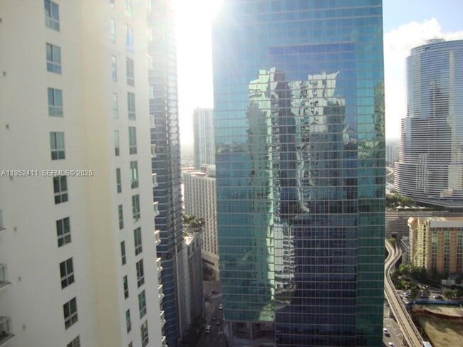 Building Photo - 300 S Biscayne Blvd