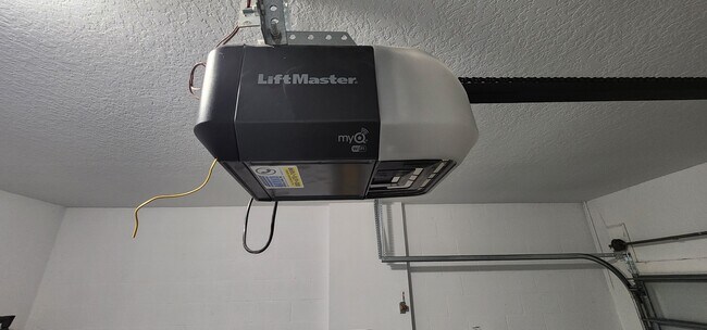 Building Photo - 19376 Blossom Vine Ln