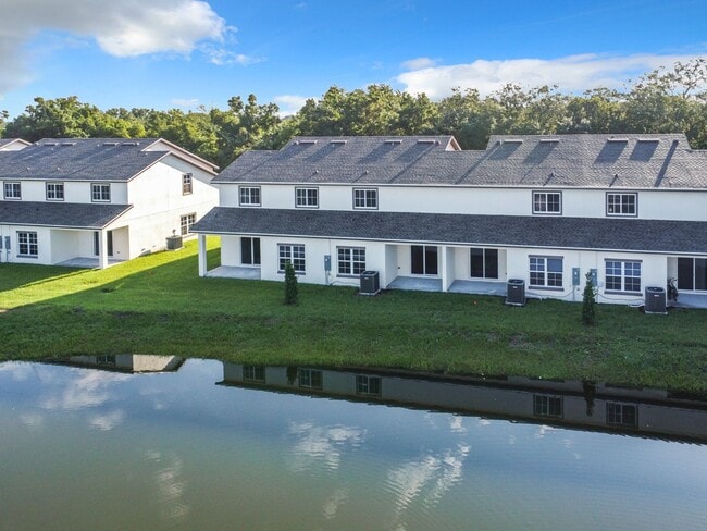 Building Photo - 1711 Barton Towne Cir