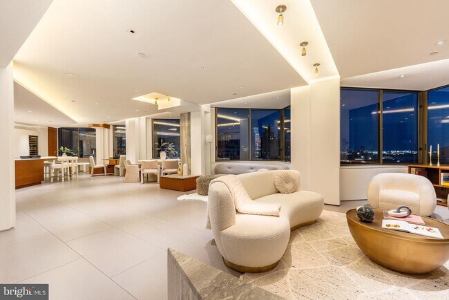 Building Photo - 210 W Rittenhouse Square