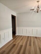 Building Photo - 505 Buckshot Ln