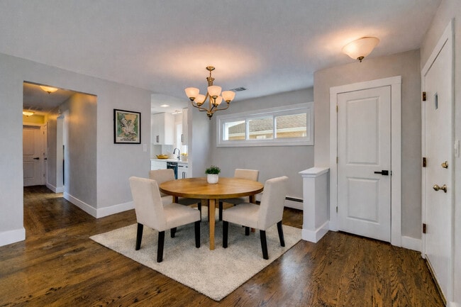 Building Photo - 4856 Wick Dr