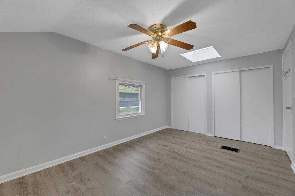 Building Photo - 95 Grove St