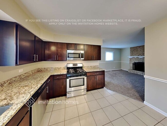 Building Photo - 15416 Ridgeland Ave