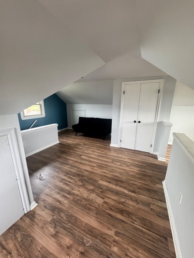 Building Photo - 5017 Highland Park Ave