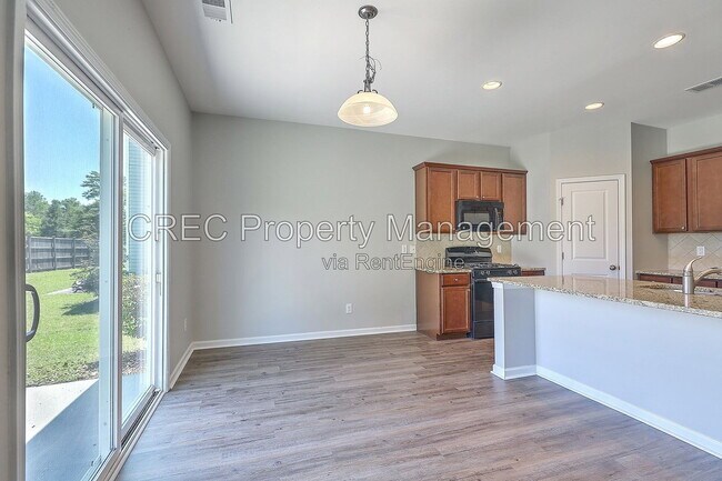 Building Photo - 9657 Spencer Woods Rd