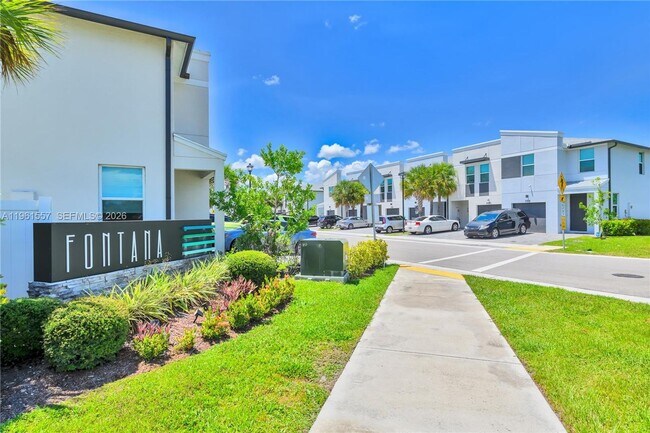 Building Photo - 3506 Joshua Tree St