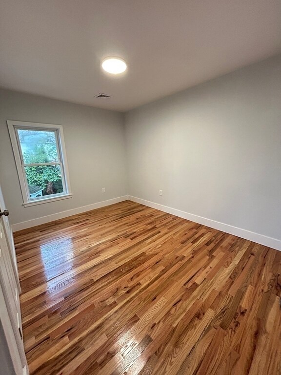 Building Photo - 121 Horton St