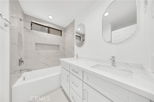 Building Photo - 6289 Sunny Meadow Ln