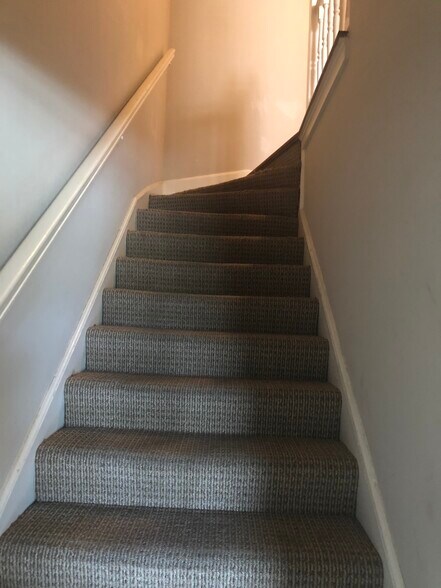 Stairs up - 1210 W Murdock St