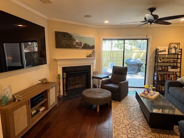 359A Spoonbill Ln Mt Pleasant, SC 29464- 2 Bedroom 2.5 Bath End Unit Town Home for Rent - 359 Spoonbill Ln