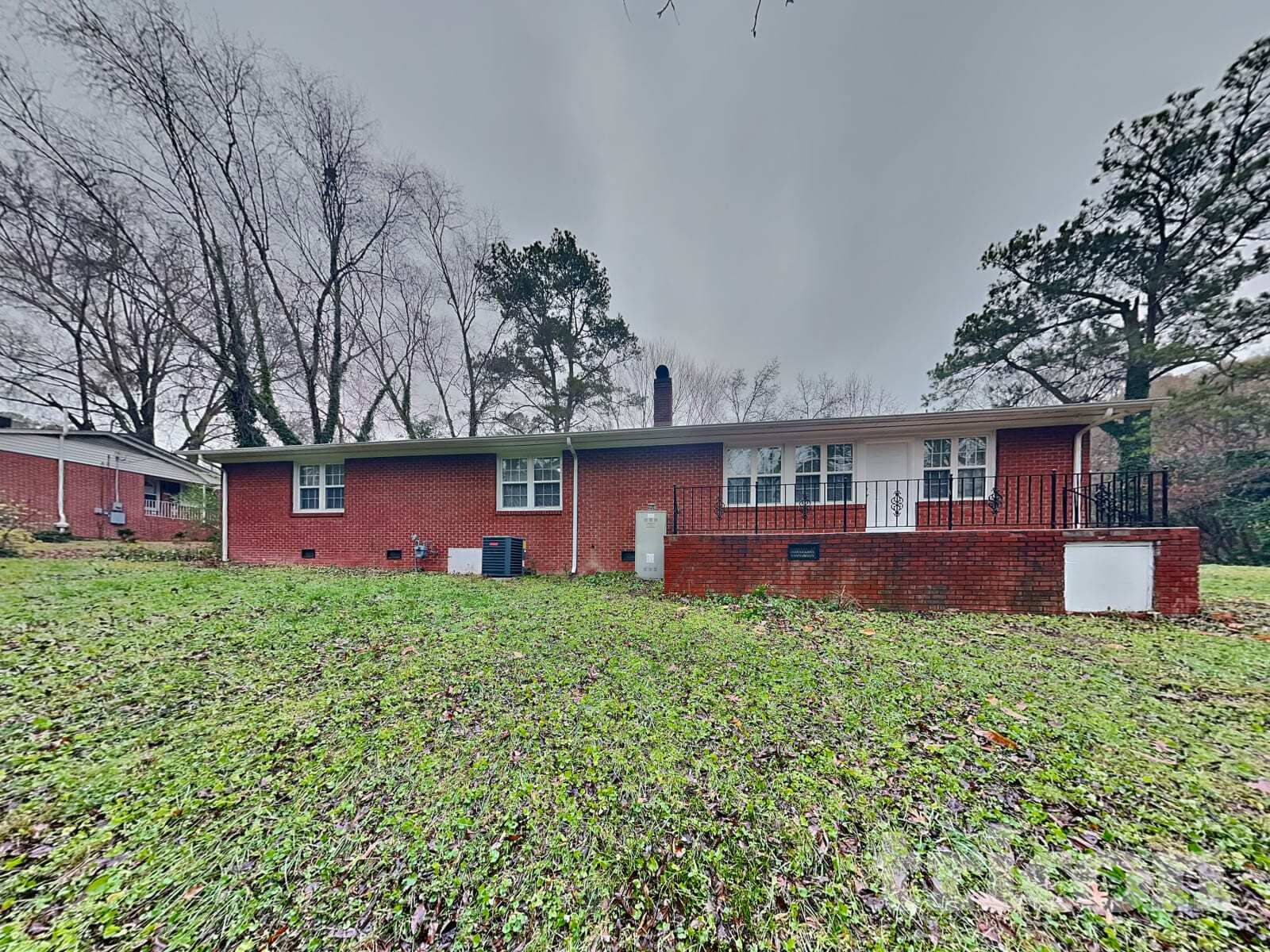 Building Photo - 1122 Paramount Cir