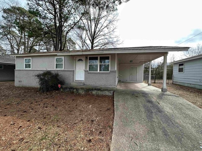 Primary Photo - 6921 Redwood Dr