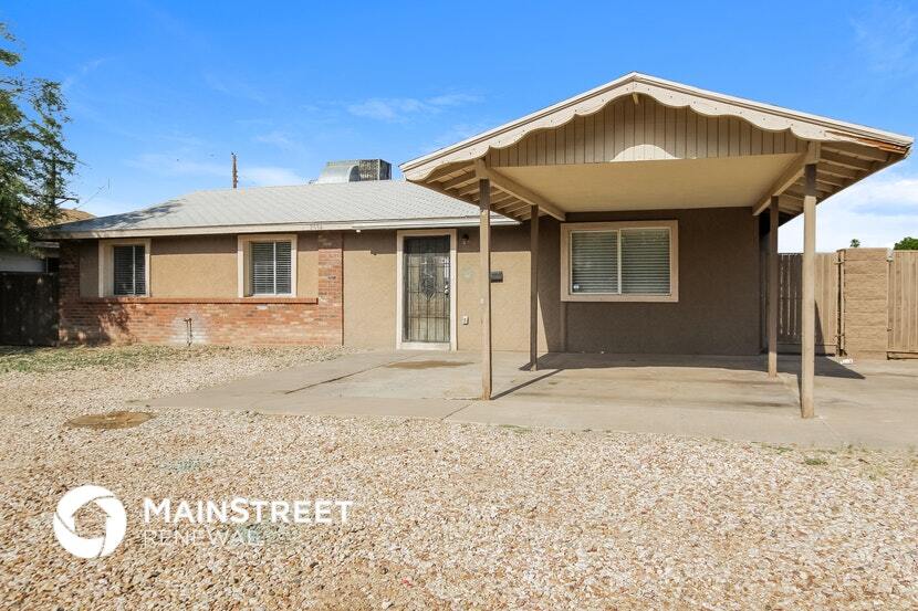 Building Photo - 2534 N 51st Dr