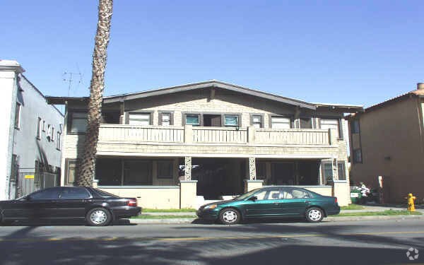 Building Photo - 526 Magnolia Avenue