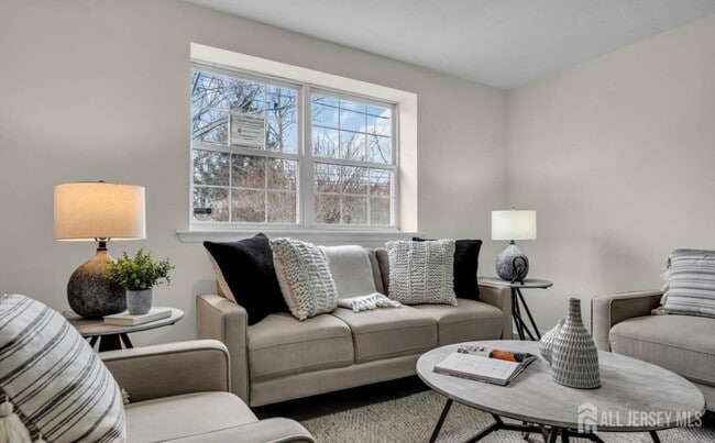 Building Photo - 321 Almonesson Rd