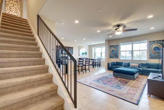 Building Photo - 2880 Donnell Dr