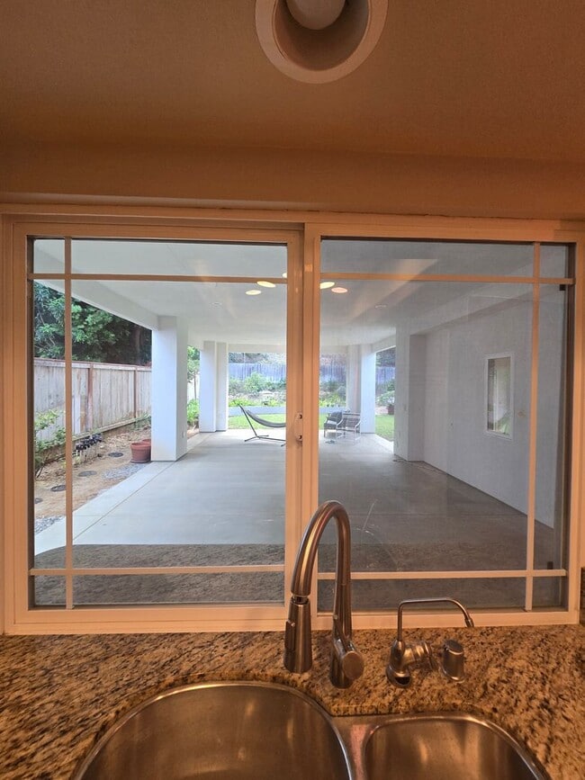 Building Photo - 14164 Bahama Cove