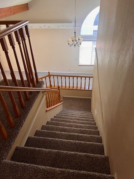Building Photo - 28555 Red Cedar Pl