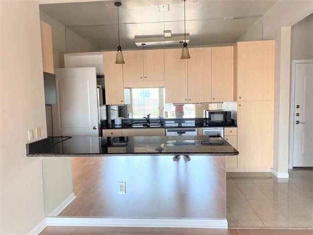 Building Photo - 3225 Turtle Creek Blvd