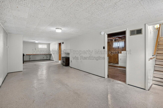 Building Photo - 9826 Ravensbrook Dr