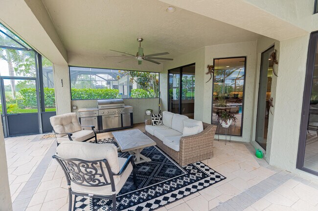 Building Photo - 8060 Kiawah Trce